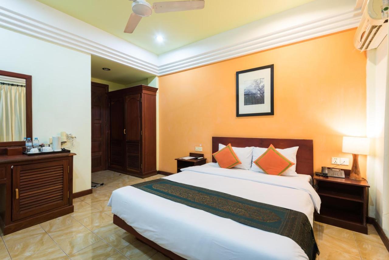 Sihariddh BnB Villa Siem Reap Exteriör bild